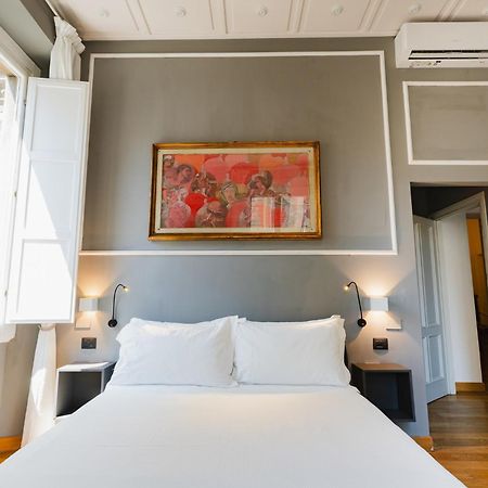 Am Collection Cavour Bed & Breakfast Florenţa Exterior foto