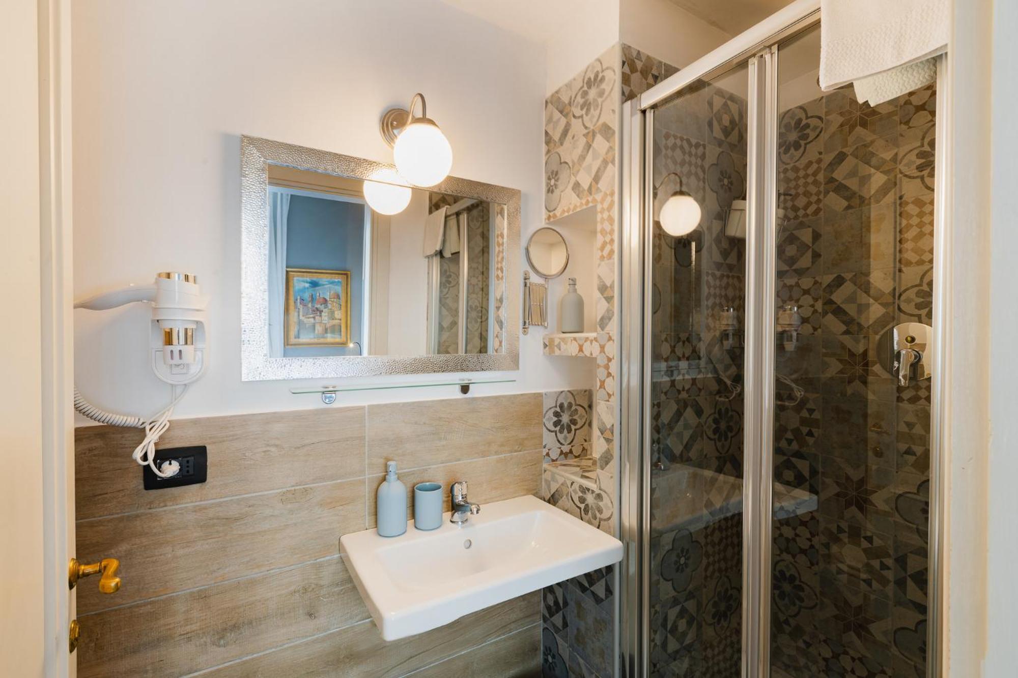 Am Collection Cavour Bed & Breakfast Florenţa Exterior foto